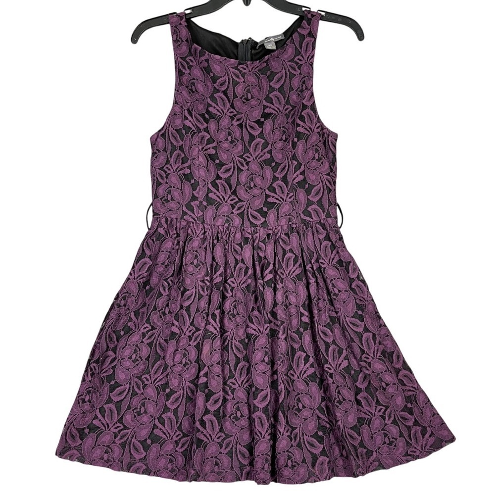 Forever 21 Purple Lace Sleeveless Fit Flare Party Cocktail Skater Dress M Womens
